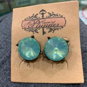 Victoria earrings